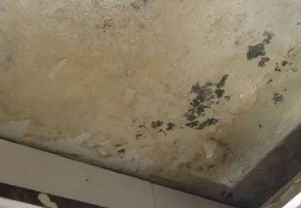 聂拉木阳台漏水维修公司分享下聂拉木卫生间渗水维修需要注意哪些问题。