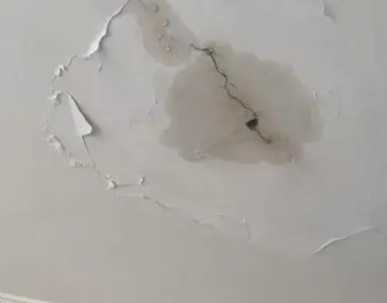 聂拉木阳台漏水维修公司分享下屋面防水工程质量问题原因分析